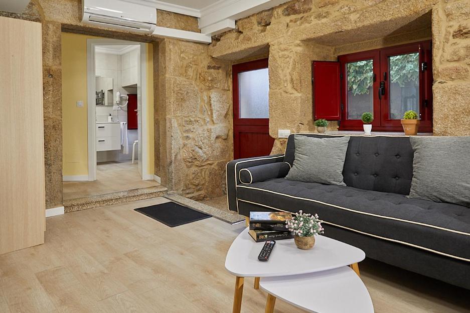 A Casa Antiga Do Monte Turisticos - Lestrove Apartment